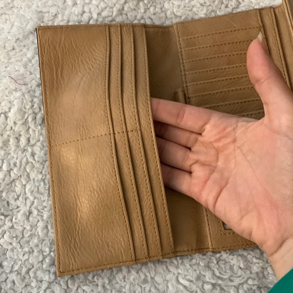 Guess Patent Snakeskin Wallet - Picture 11 of 17